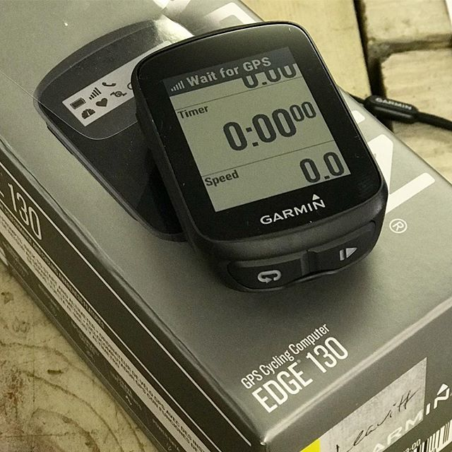 CICLOCOMPUTADOR COM GPS GARMIN EDGE 130 PLUS EU (SOMENTE GPS) - GPS GARMIN  EDGE 130 PLUS (SOMENTE GPS) - GARMIN